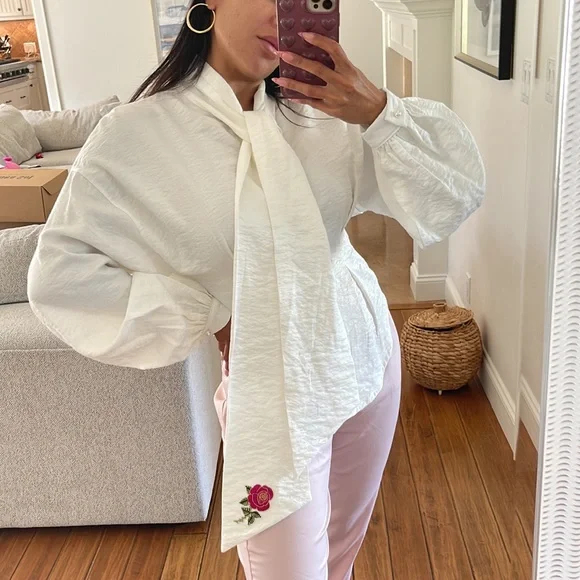 SISTER JANE | Honey Orchid Pintuck Blouse - Picture 1 of 8